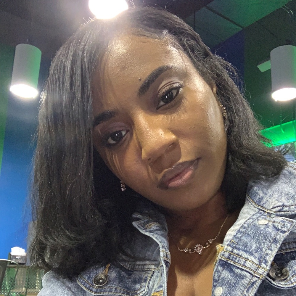 Meet your Posher, Keshia
